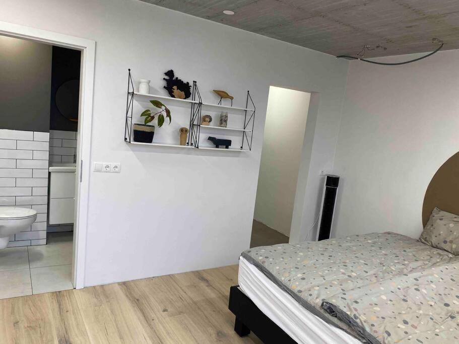 Modern Garage Suite - Free Parking & Self Check In Hveragerdi ภายนอก รูปภาพ